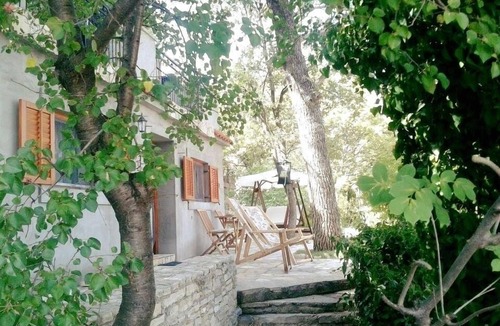 Donji Karin Apartment | Apartment in Karin Gornji with Seaview, Balcony, Air condition, WIFI (4207-2)
