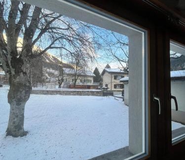 Klosters-Serneus Apartment | Apartment in Klosters to Rent for WEF week 19 thru 24