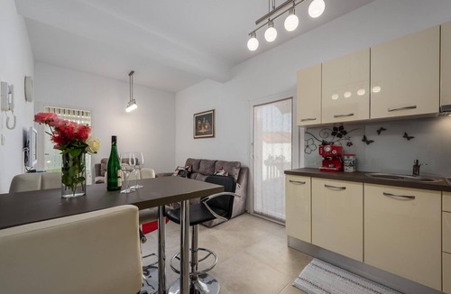 Kukci Apartment | Apartment in Kukci with Heated Pool