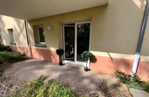 Pin - Vert Galant Apartment | Apartment in Le Mans near Antarès