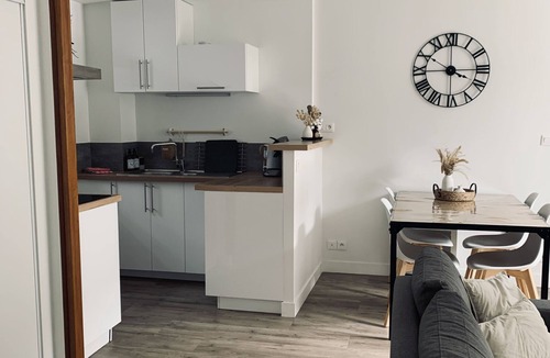 Malestroit Apartment | Apartment in Malestroit