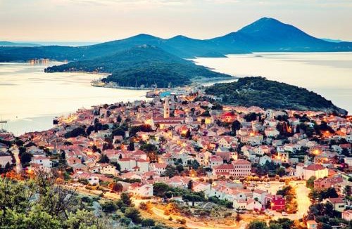 Cove Murtar Apartment | Apartment in Mali Lošinj with terrace, air conditioning, washing machine (3683-1)