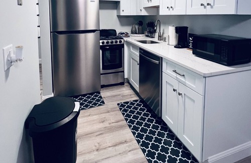 Marshfield Apartment | Apartment in Marshfield