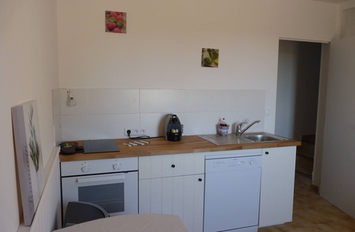 Miramas Apartment | Apartment in Mas Provençal, exclusive swimming pool, ideal for families