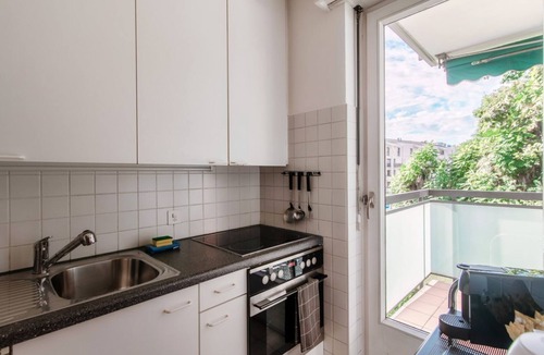 Massagno Apartment | Apartment in Massagno with balcony (Francobollo Studio)