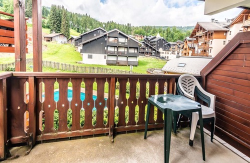 Les Esserts Apartment | Apartment in Morillon near Ski Resort