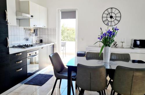 Susica Apartment | Apartment in Murter