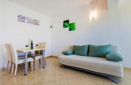 Susica Apartment | Apartment in Murter with Terrace, Air condition, WIFI (4363-2)