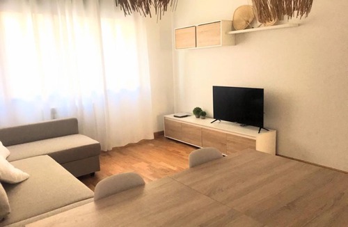 Navarrete Apartment | Apartment in Navarrete with swimming pool