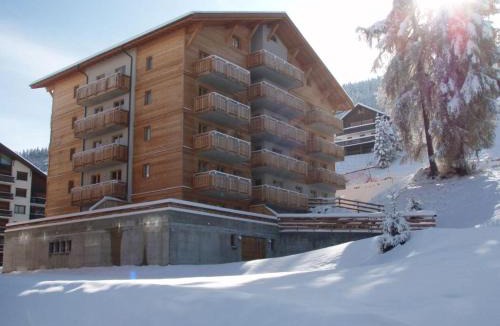 Saint-Pierre-de-Clages Apartment | Apartment in Nendaz near Ski Slopes