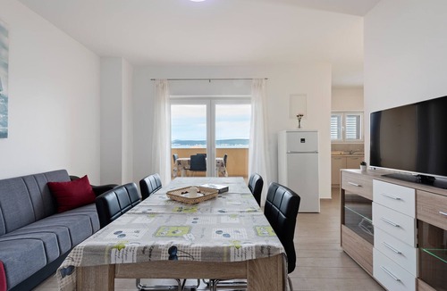 Nevidane Apartment | Apartment in Nevidane near White Mountains