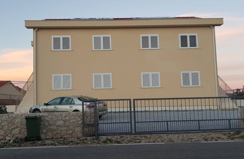 Nevidane Apartment | Apartment in Nevidane near White Mountains