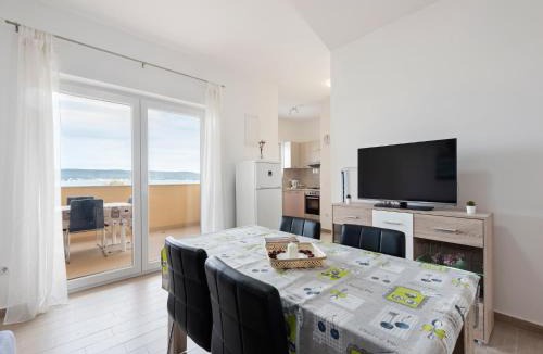 Nevidane Apartment | Apartment in Nevidane near White Mountains
