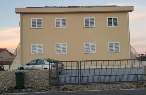 Nevidane Apartment | Apartment in Nevidane near White Mountains