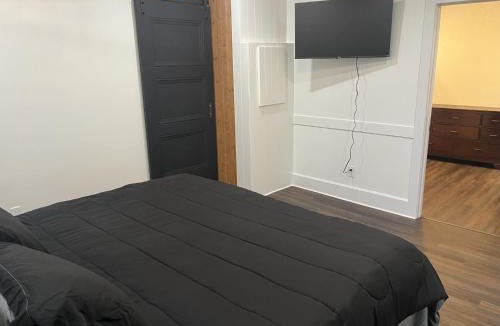 Newark Apartment | Apartment in Newark