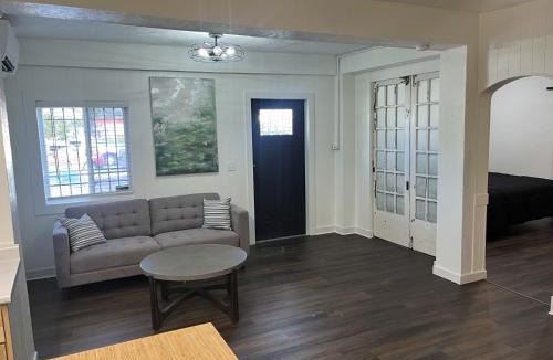 Newark Apartment | Apartment in Newark