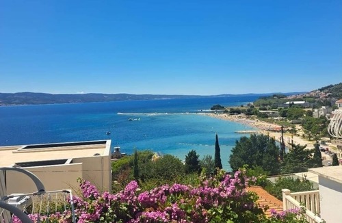 Borak Apartment | Apartment in Omiš with Seaview, Terrace, WIFI (161-2)