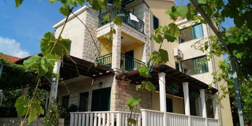 Stankovici Apartment | Apartment in Orebic with balcony, air conditioning, WiFi, dishwasher (4934-5)