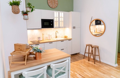 Otocac Apartment | Apartment in Otočac with private sauna, terrace, and feng shui design.