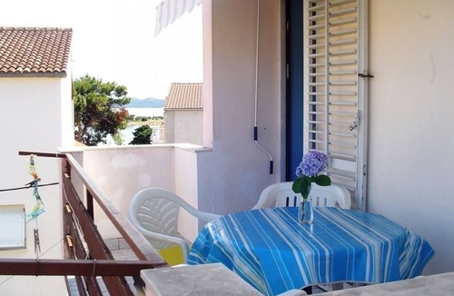 Pakostane Apartment | Apartment in Pakoštane with Seaview, Balcony, Air condition, WIFI (3539-2)