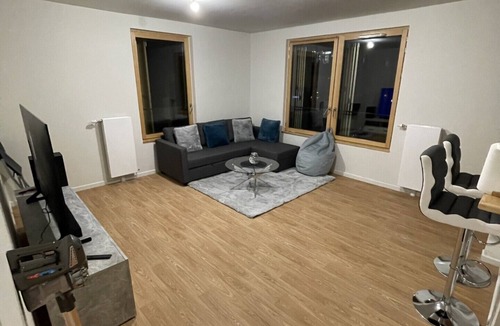 Quartier de la Salpetriere Apartment | Apartment in Paris 13 Quai de Seine Near Bercy (Accor Arena)/Gare de lyon