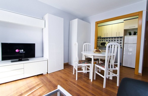 Vilafortuny Apartment | Apartment in Platja Vilafortuny – A/C and parking