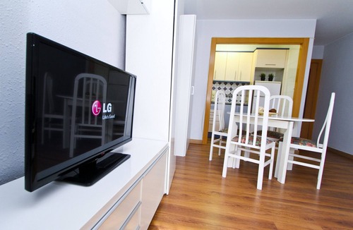 Vilafortuny Apartment | Apartment in Platja Vilafortuny – A/C and parking