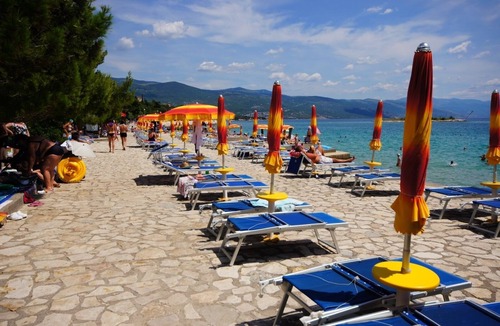 Povile Apartment | Apartment in Povile with Terrace, Air condition, WIFI, Washing machine (3542-1)