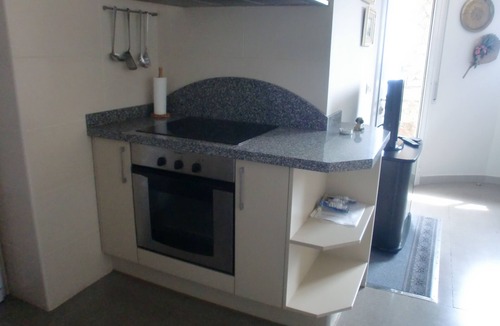 Lloret de Mar Apartment | Apartment in private villa 1.5 km. from Lloret de Mar. 500 meters away from Cal beach