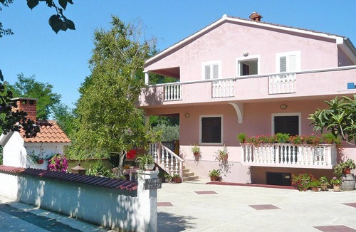 Privlaka Apartment | Apartment in Privlaka near Stunning Beaches