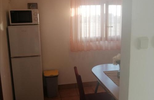 Privlaka Apartment | Apartment in Privlaka with sea view, terrace, air conditioning, WiFi 3591-2