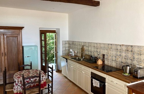 Mouzens Apartment | Apartment in renovated Chateau with private terrace.