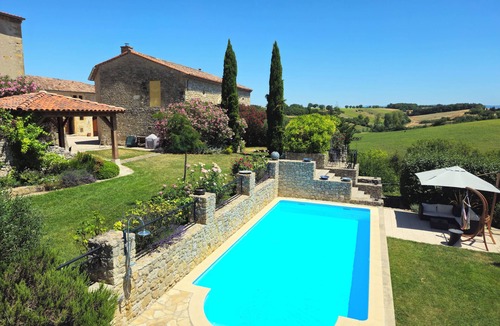 Mouzens Apartment | Apartment in renovated Chateau with private terrace.