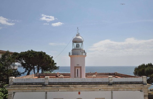 Roses Town Center Apartment | Apartment in Roses with Stunning Sea Views