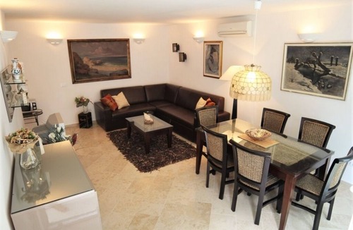 Borik Apartment | Apartment in Rovinj with Terrace, Air condition, WIFI, Dishwasher (4285-2)