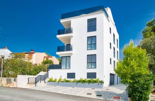 Borik Apartment | Apartment in Rovinj with Balcony, Air condition, WIFI, Dishwasher (4286-5)