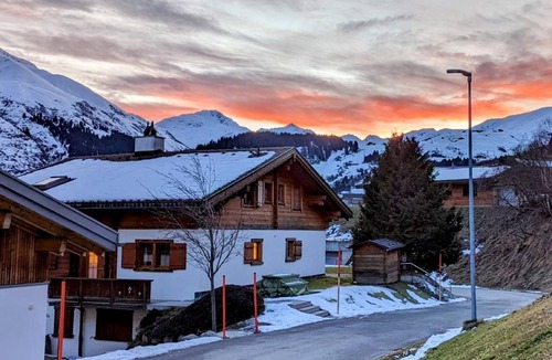 Tujetsch Apartment | Apartment in Rueras near Sedrun