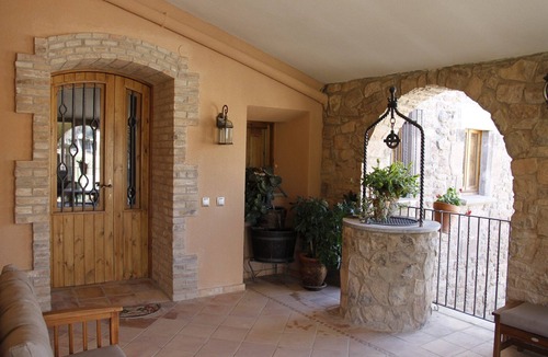 Balsareny Villa | Apartment in Spain near Scenic Mountains