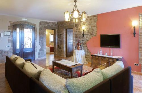 Castellnou de Bages House | Apartment in Spain near Scenic Mountains