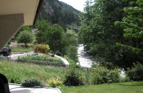 St. Niklaus Apartment | Apartment in St Niklaus near Mattertal Ski Area