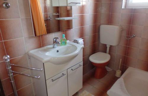 Supetarska Draga Apartment | Apartment in Supetarska Draga - Insel Rab 43103