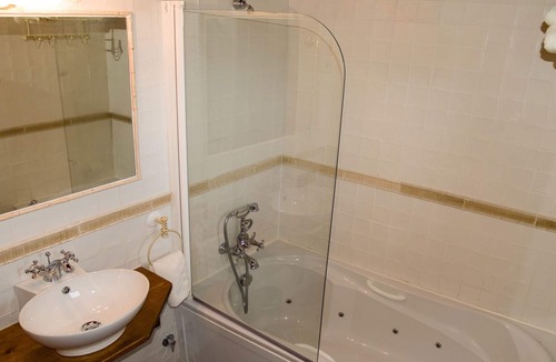 Manjiron Apartment | Apartment in the Sierra, duplex type with 2 bedrooms and Garden