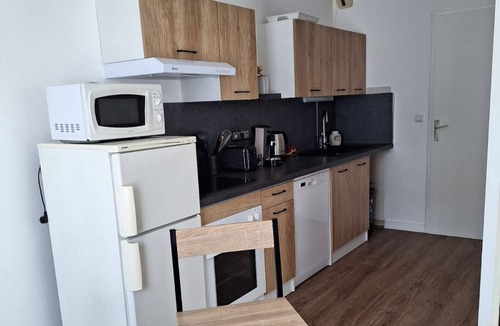 Guerande Apartment | Apartment in the center of Guérande 4 minutes walk from the ramparts