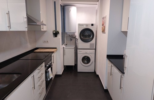 La Ribera Condo | Apartment in the heart of Barcelona, Trafalgar-Urquinaona square