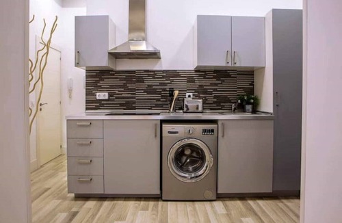 Golden Triangle of Art Apartment | Apartment in the heart of Madrid. +netflix :-)