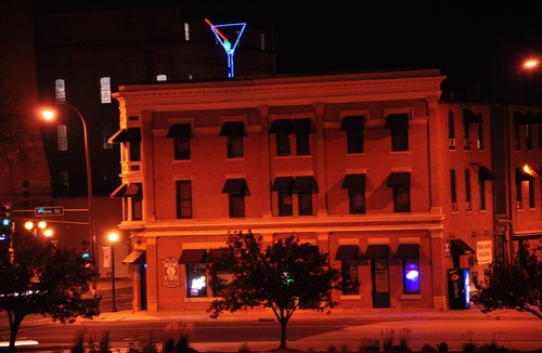 Judson Apartment | Apartment in The Historical Stahl House Building.