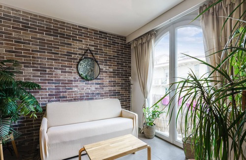 Liberation Apartment | Apartment in the Libération district