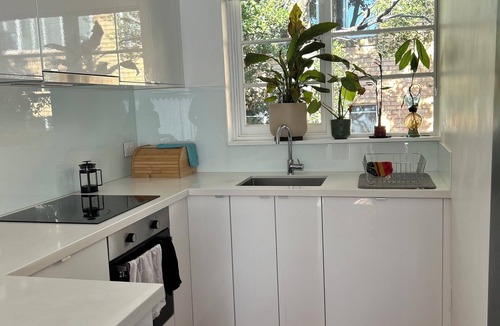 Toorak Apartment | Apartment in Toorak