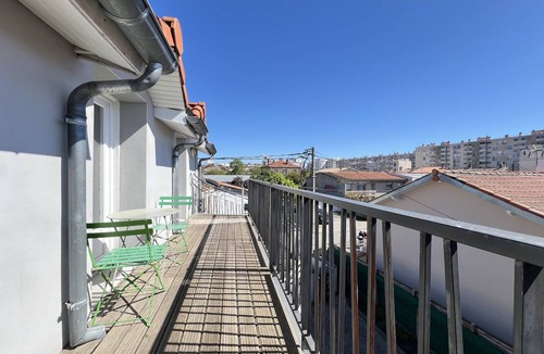 Bonnefoy-Roseraie-Gramont House | Apartment in Toulouse with balcony