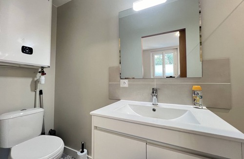 Arenes Romaines - Saint-Martin-du-Touch House | Apartment in Toulouse with garden